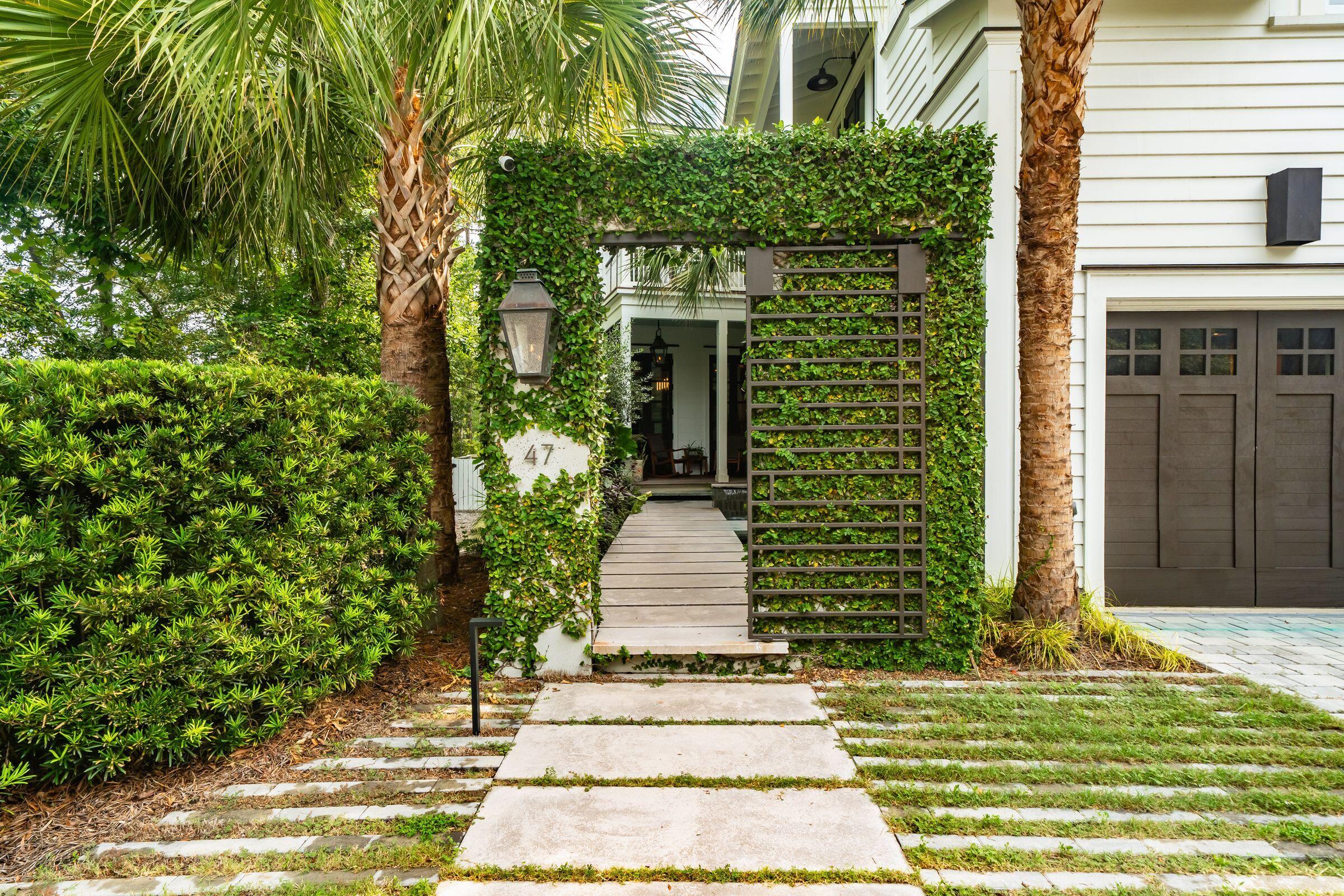47 Robert Mills Circle