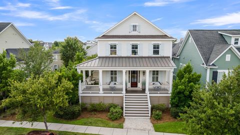 Single Family Residence in Charleston SC 2405 Louisville Street.jpg