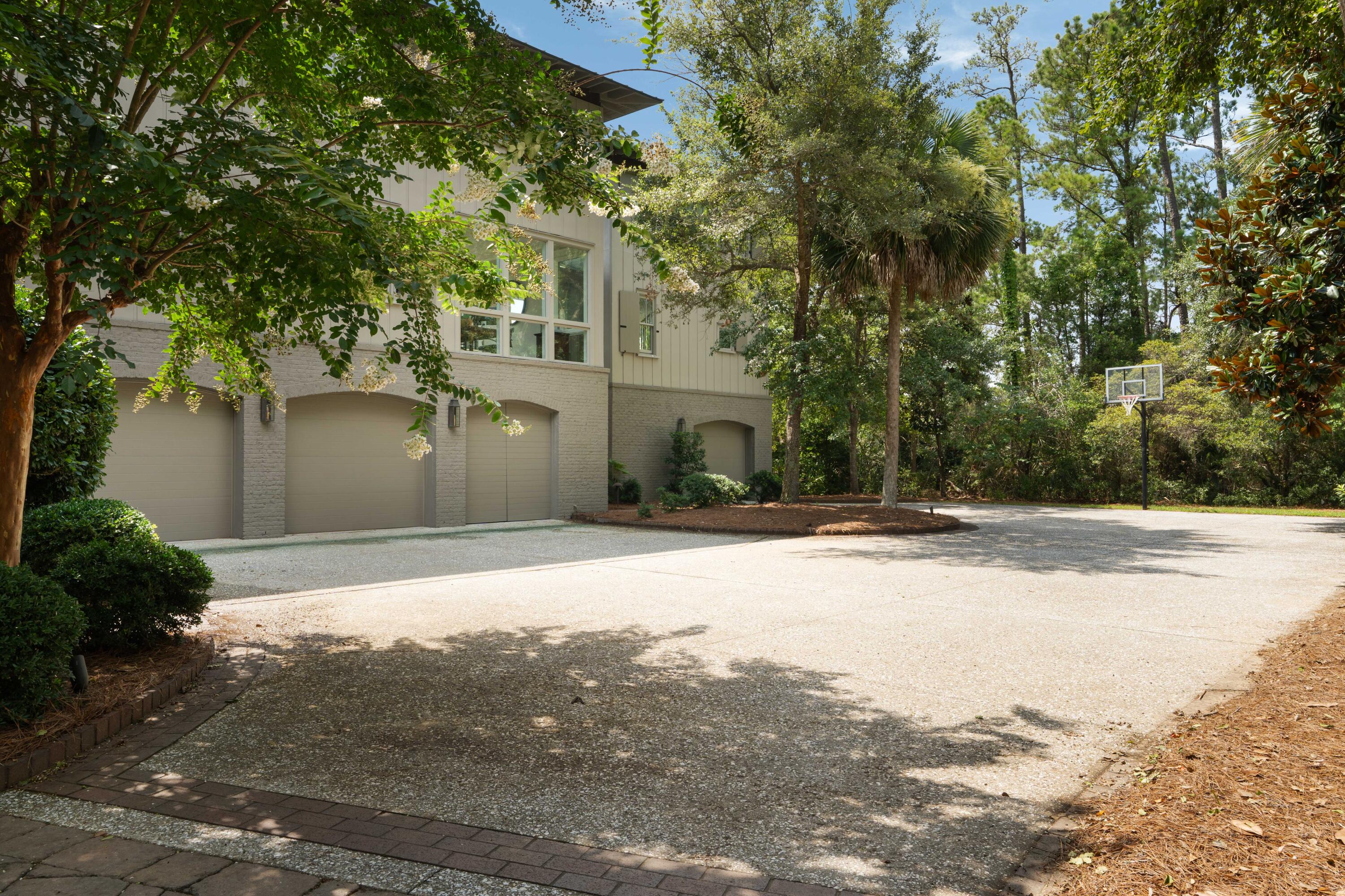 626 Island Walk East