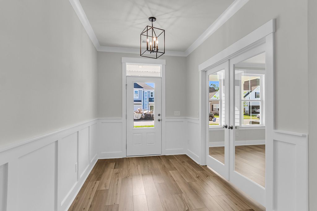 Photo of 117 Sawlog Drive, Summerville, SC 29486 (MLS # 25020521)