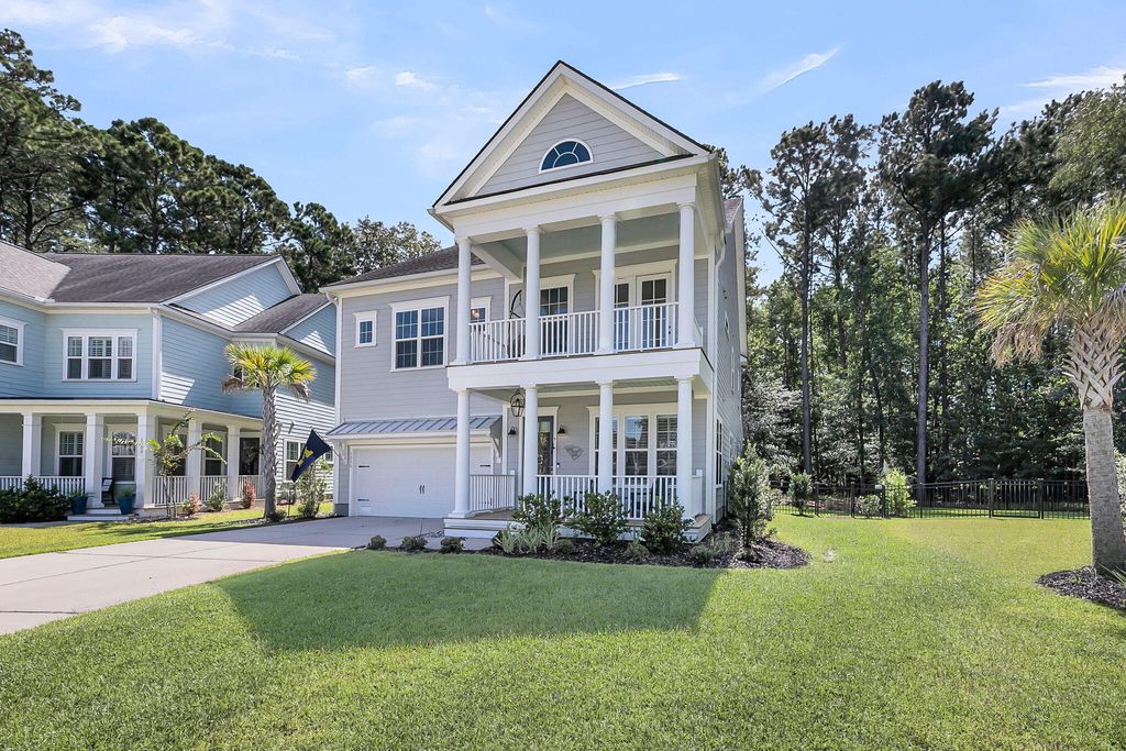 Photo of 1056 Lyle Way, Mount Pleasant, SC 29466 (MLS # 25025261)