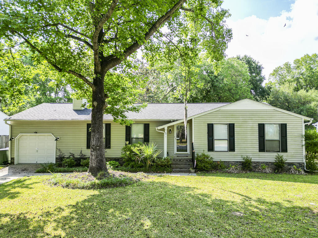 5 Drummond Court