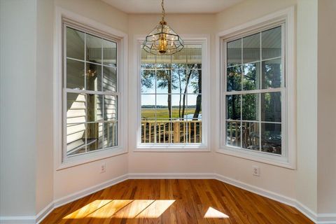 A home in Edisto Island