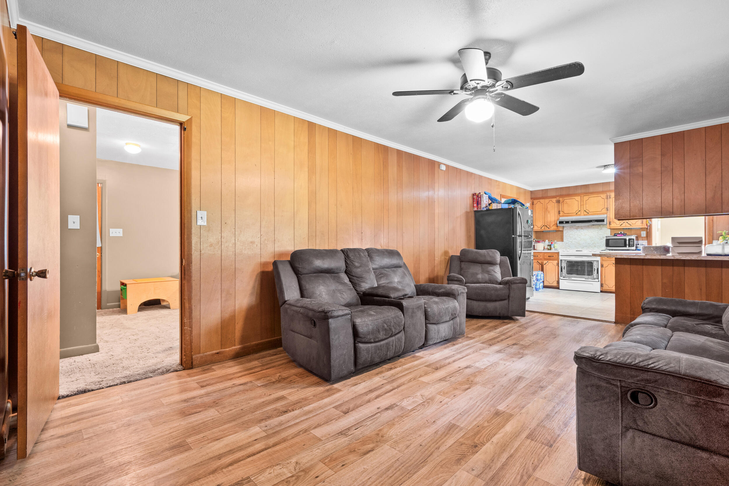1425 Sifly Road