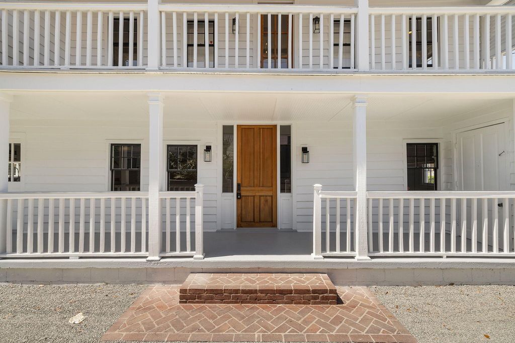 Photo of 271 Coming Street, Charleston, SC 29403 (MLS # 26011594)