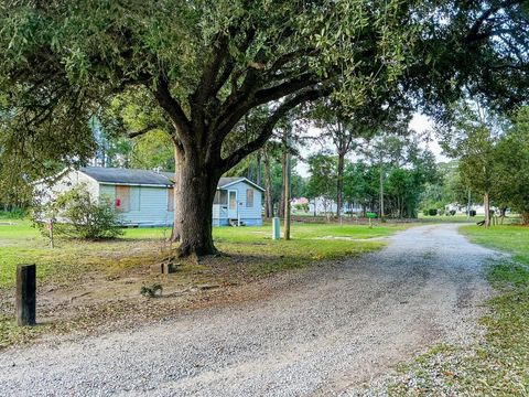 839 Burgin Road McClellanville SC 29458