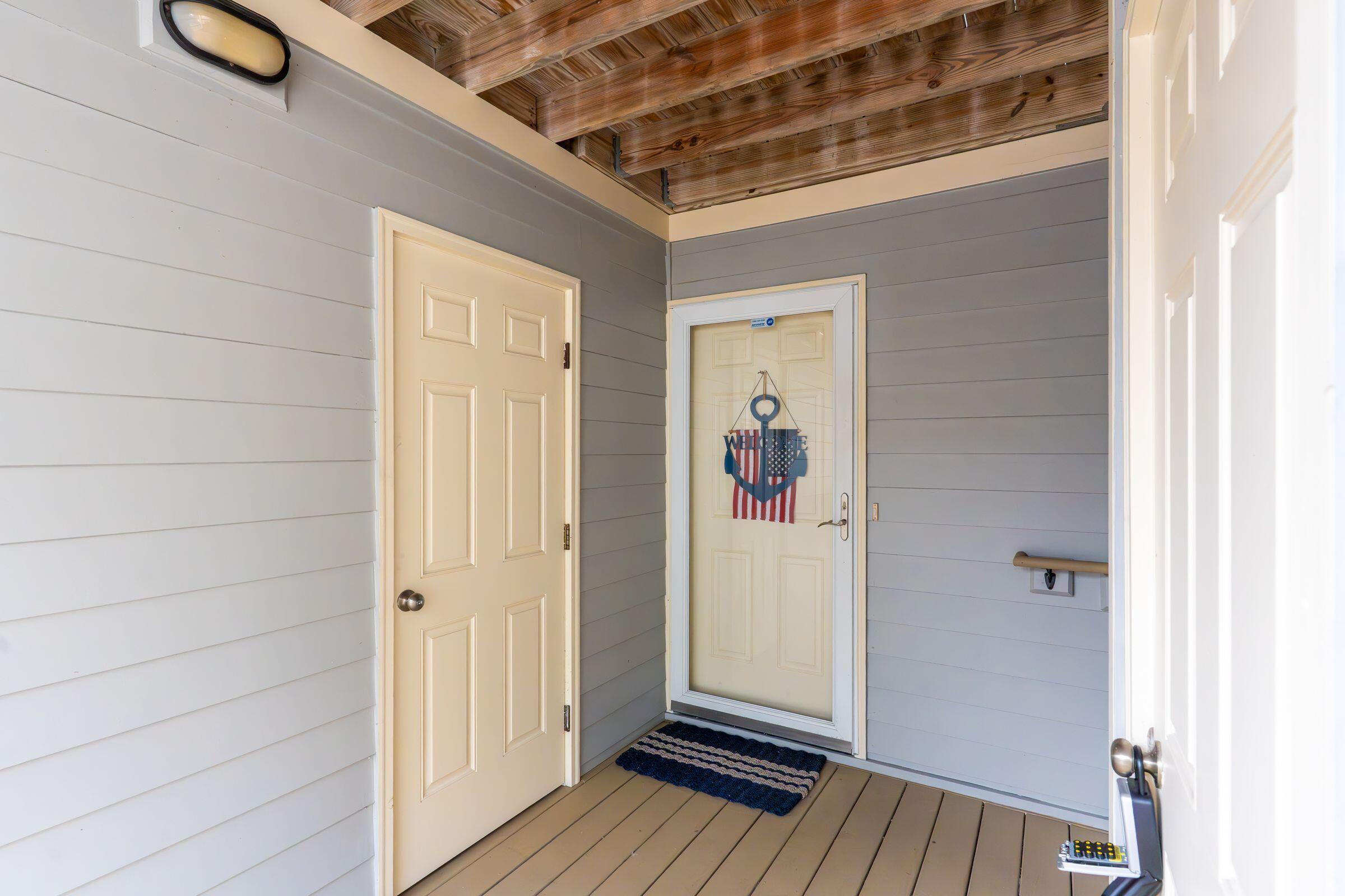 213 Little Oak Island Drive