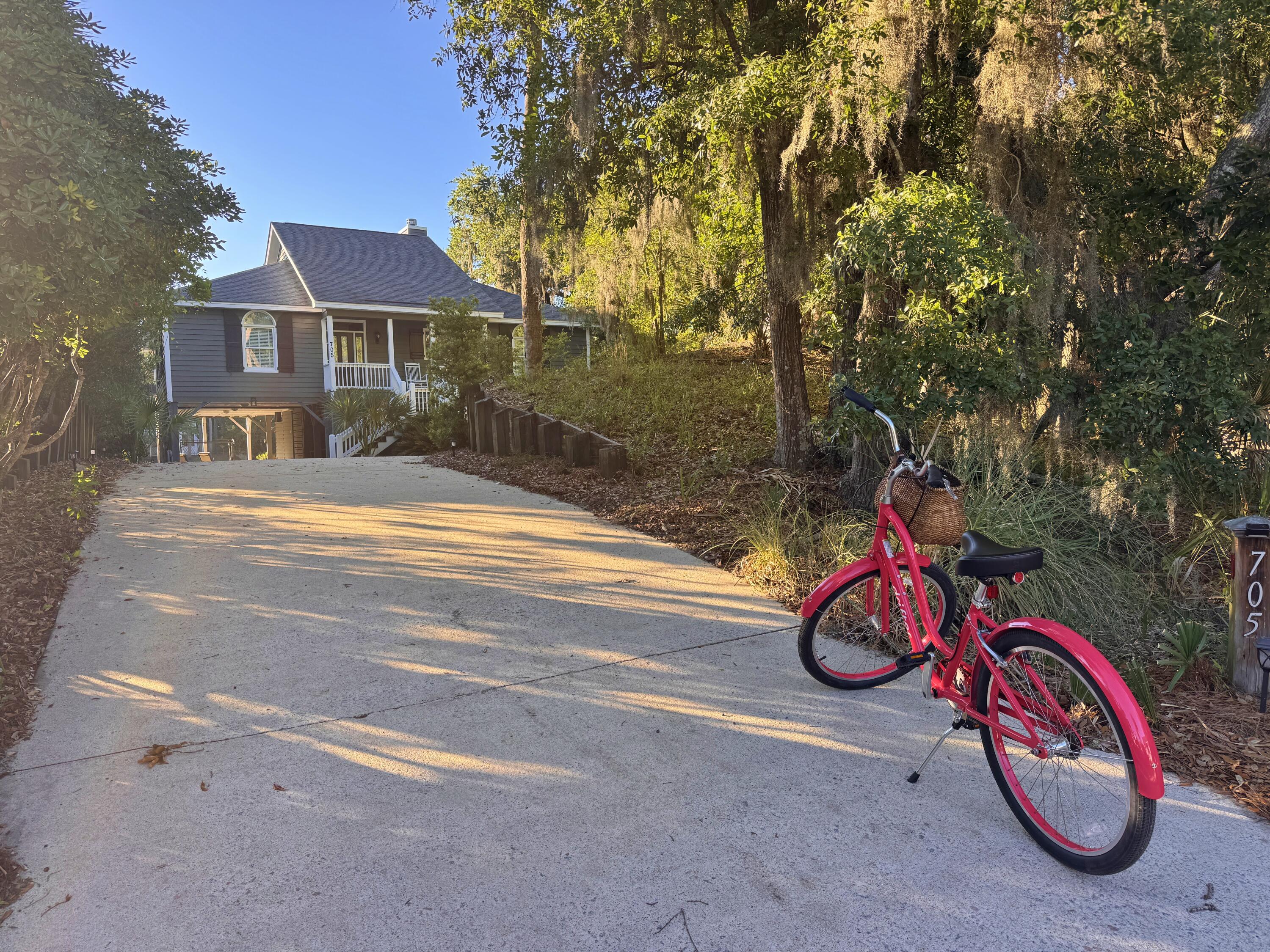 705 Sandpiper Ridge