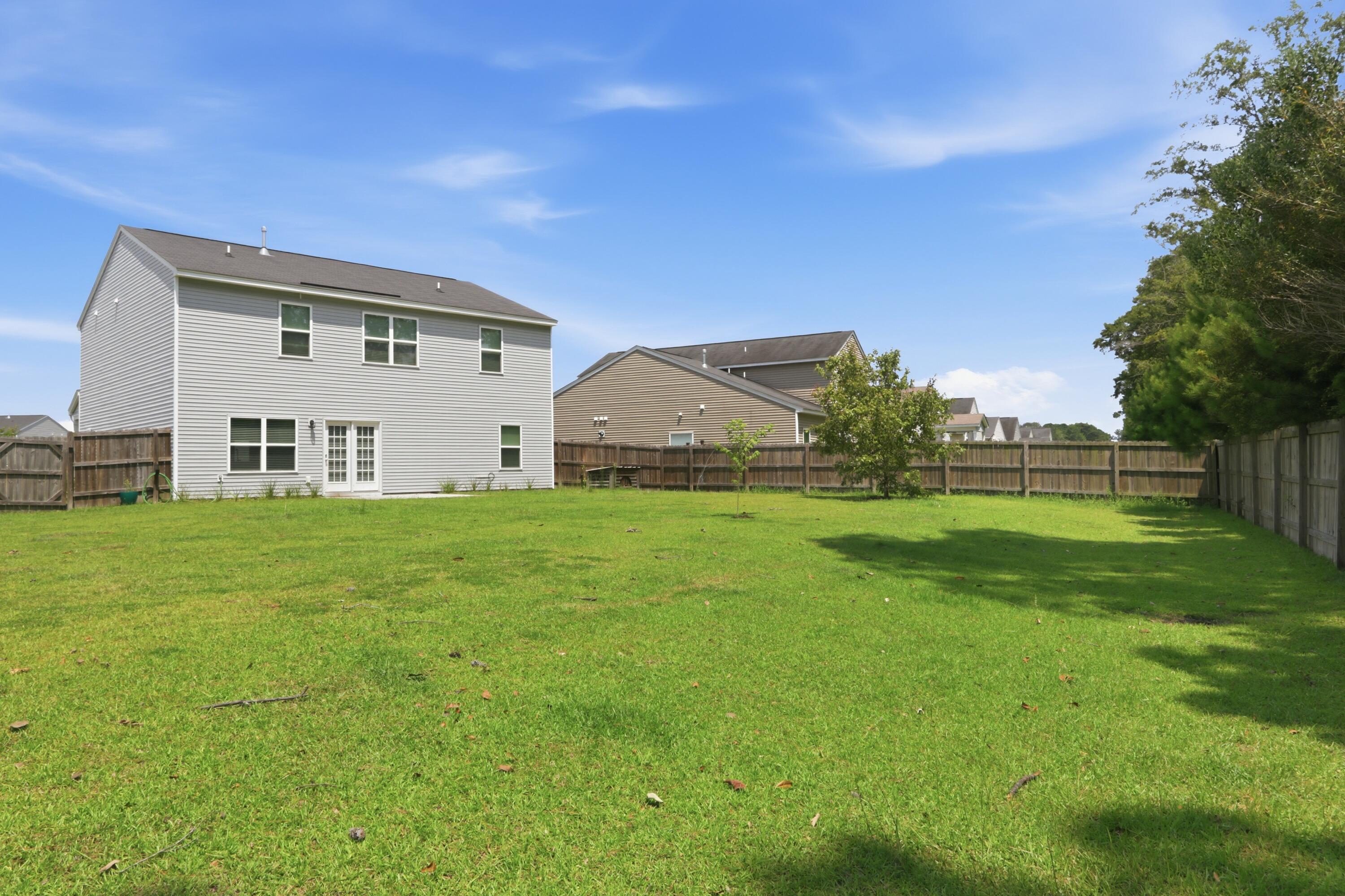 165 Clydesdale Circle