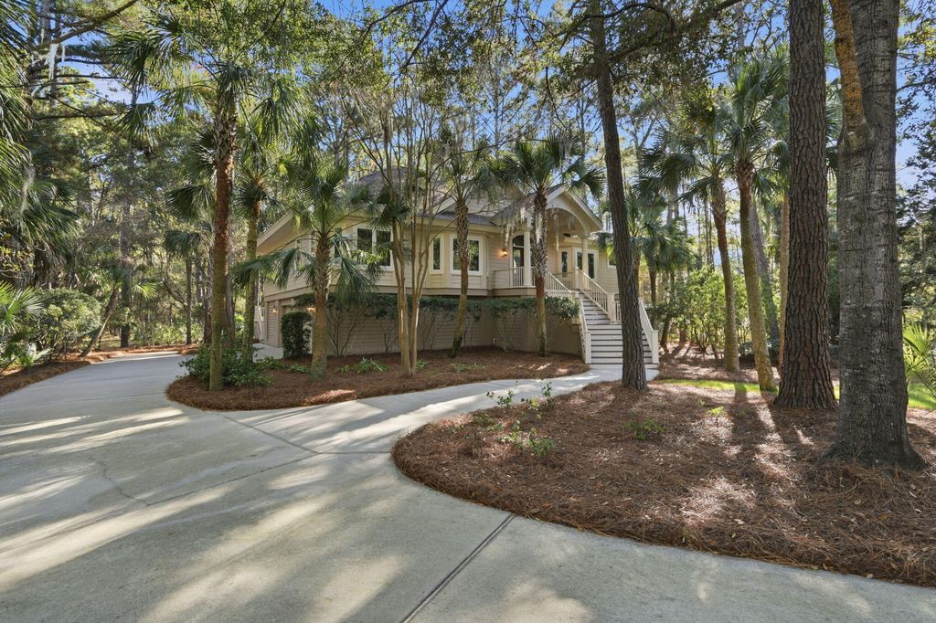 Photo of 27 Marsh Edge Lane, Kiawah Island, SC 29455 (MLS # 25031287)