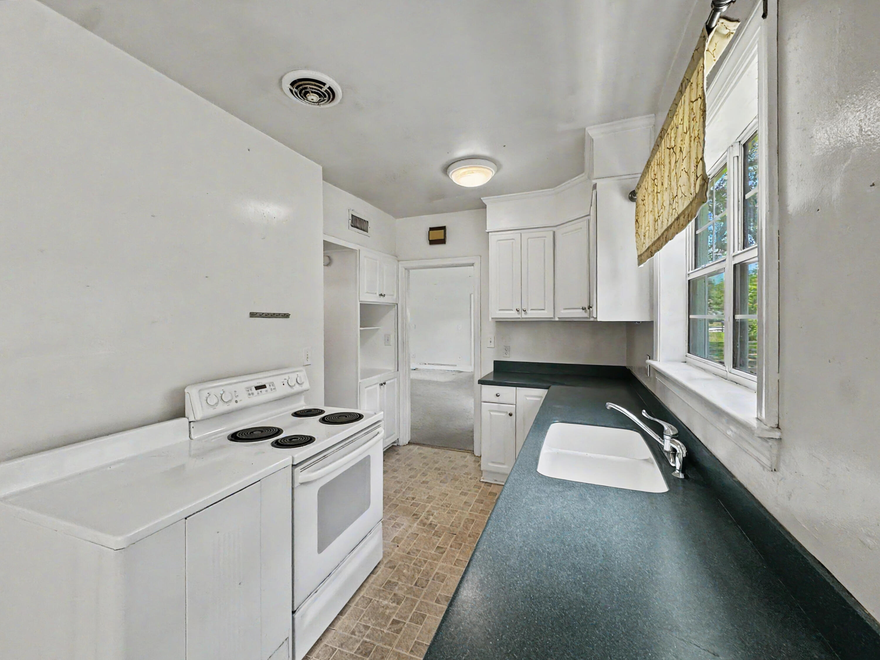 305 Geddes Avenue