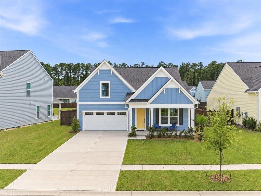 Photo of 1310 Homecoming Boulevard, Ravenel, SC 29470 (MLS # 26021601)