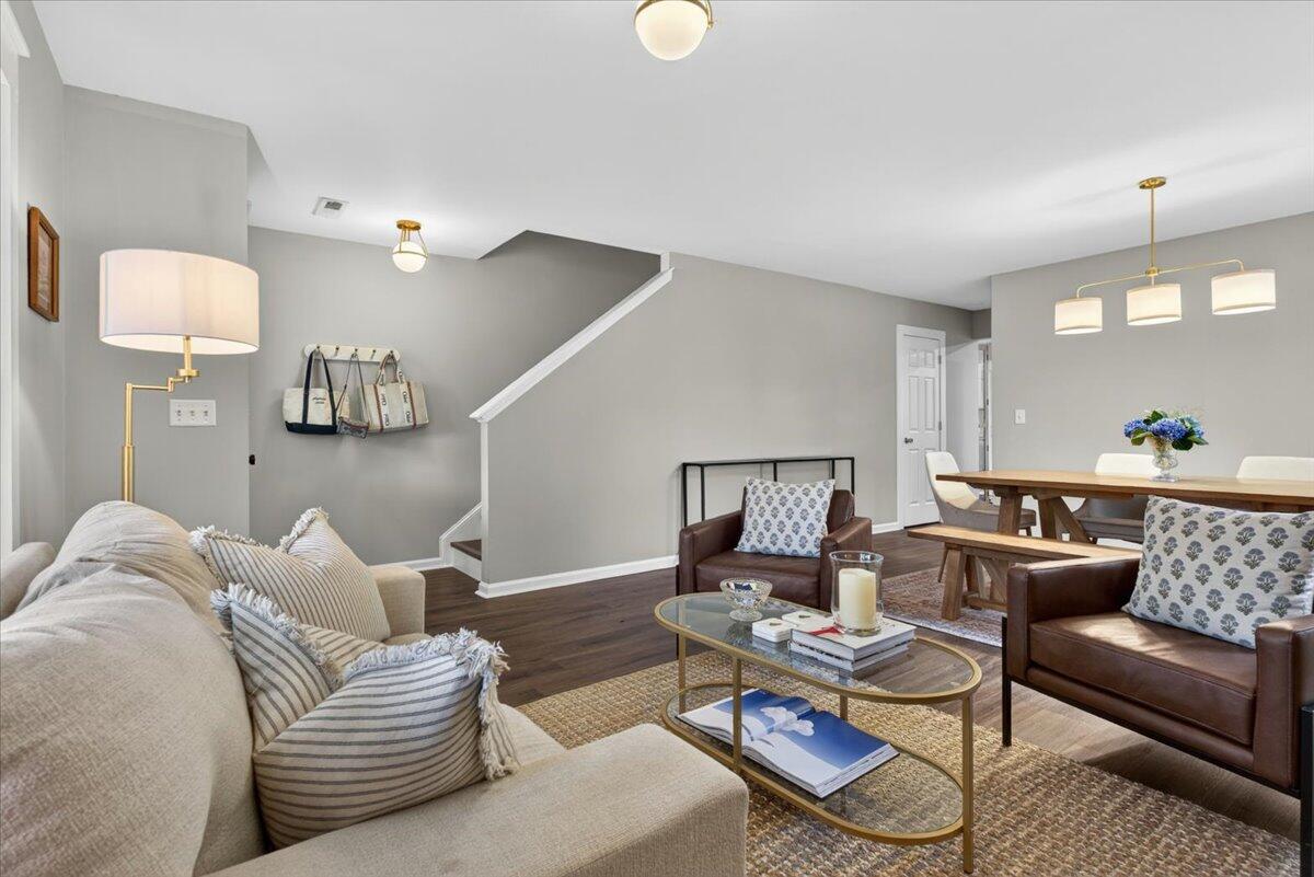 5133 Morrow Lane