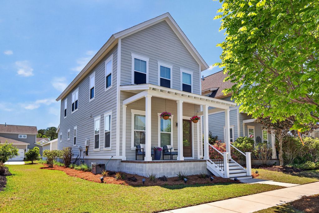 Photo of 3545 Sewel Avenue, Mount Pleasant, SC 29466 (MLS # 26010359)