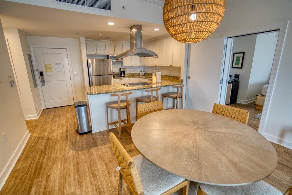 5804 Palmetto Drive Unit A-405/407
