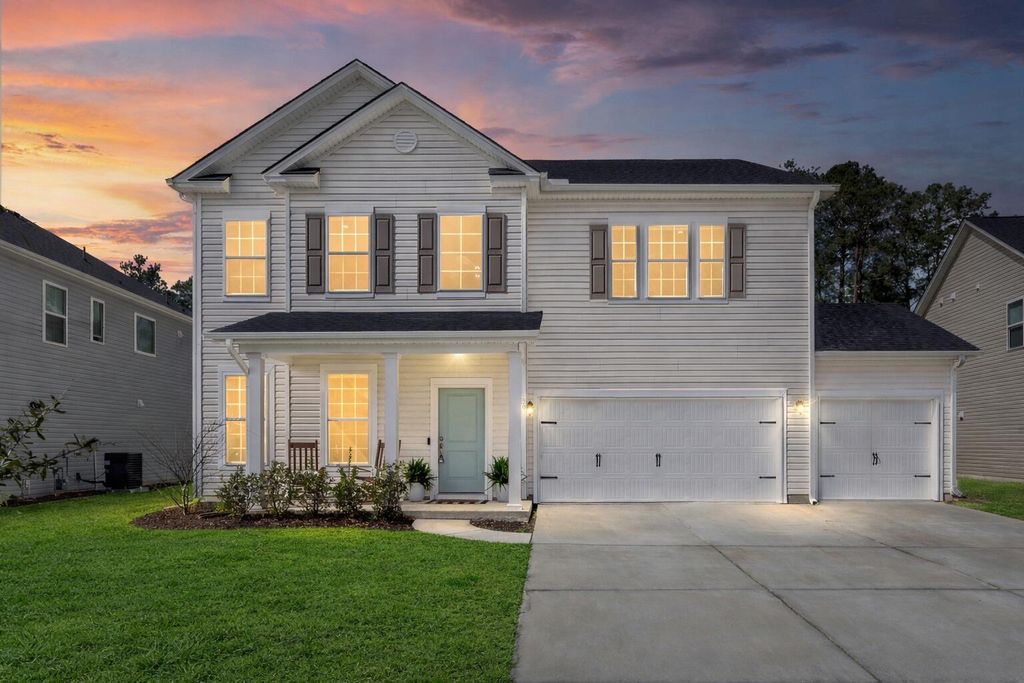 Photo of 130 Wappoo Trace Lane, Summerville, SC 29486 (MLS # 26006580)