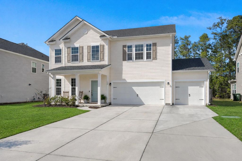 Photo of 130 Wappoo Trace Lane, Summerville, SC 29486 (MLS # 26006580)