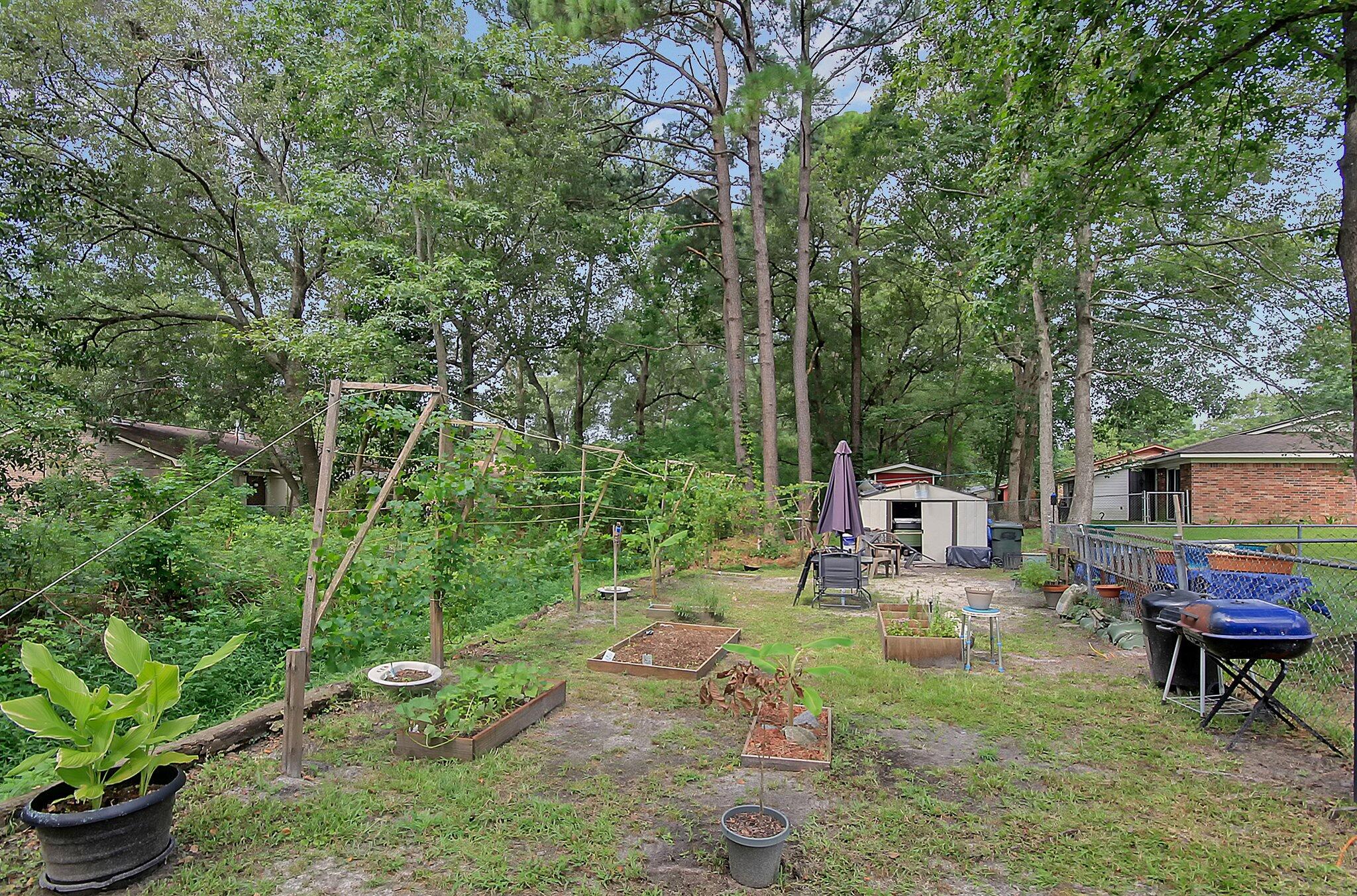 118 Wendy Way Unit A,B