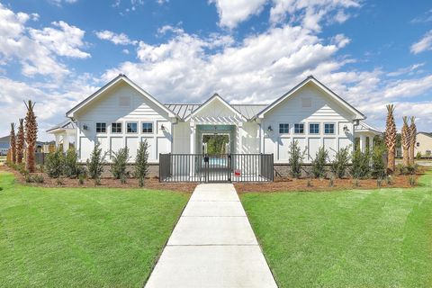 A home in Summerville