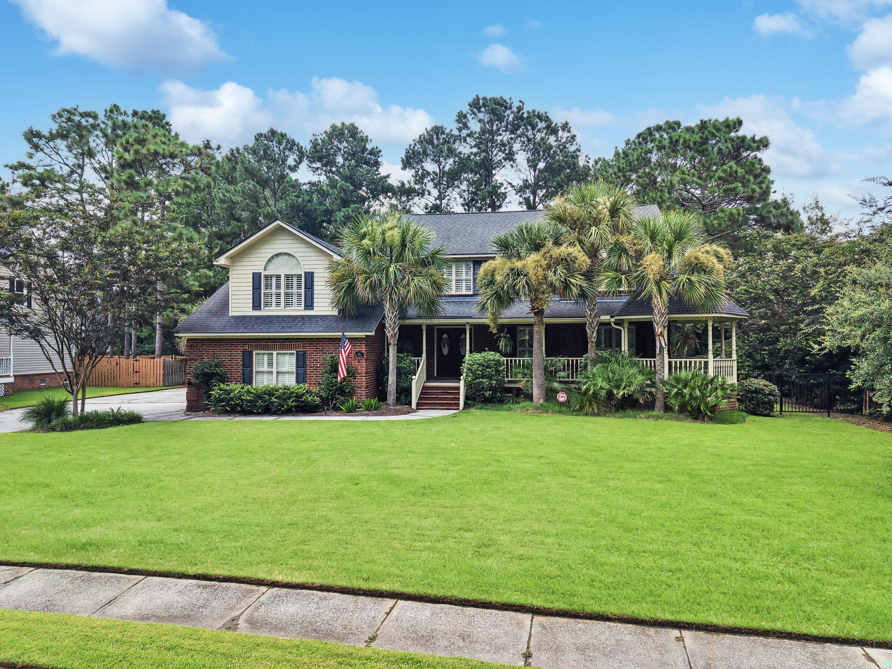102 Castle Harbor Drive