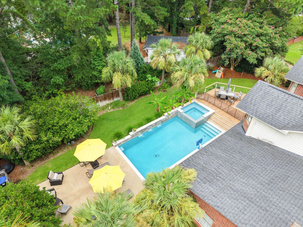 Photo of 102 Castle Harbor Drive, Summerville, SC 29483 (MLS # 25023505)