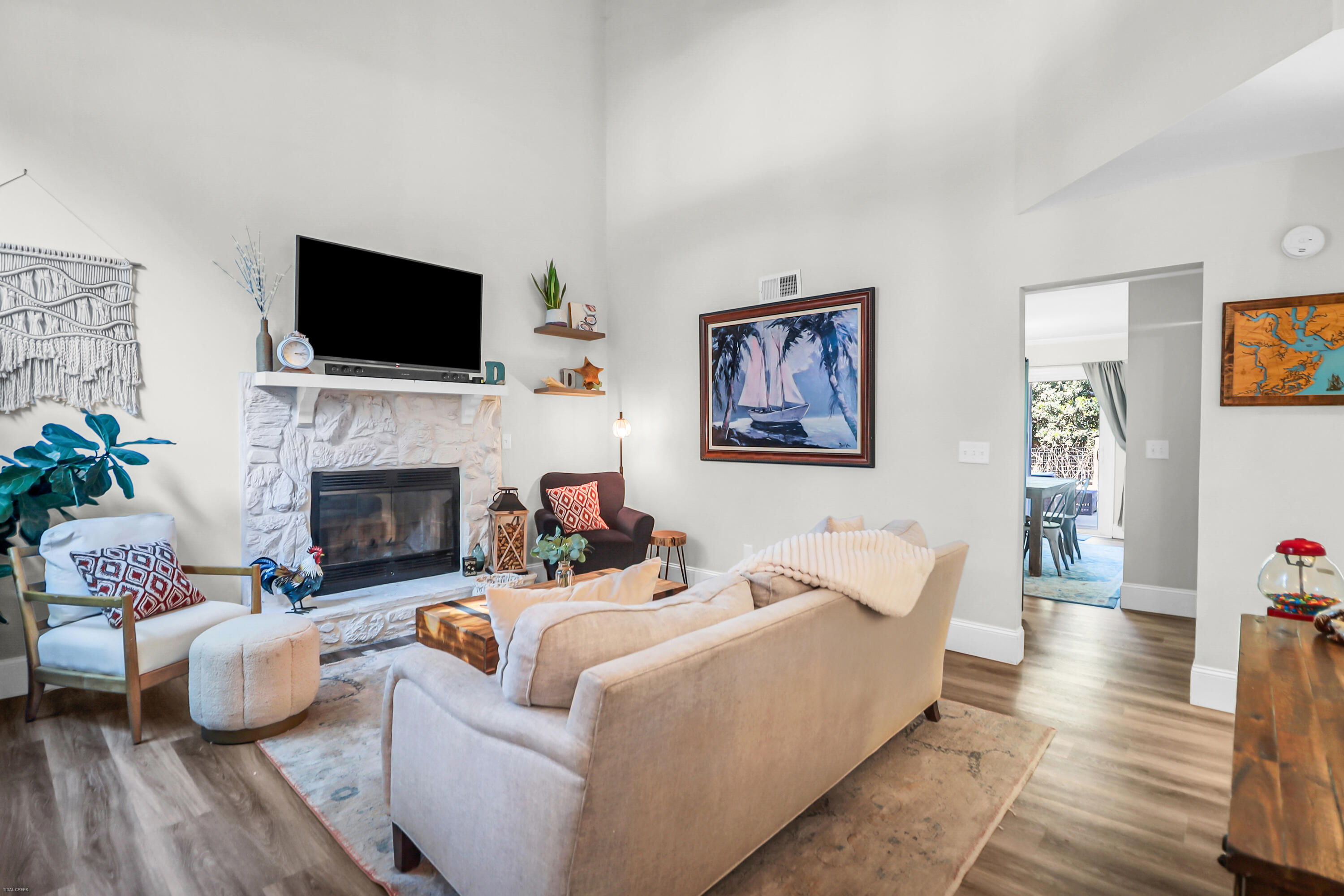 1452 Oaklanding Road