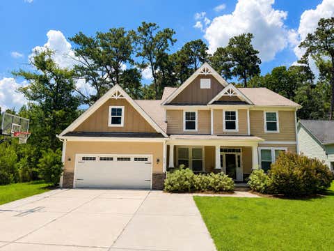 Photo of 216 Shepard Street, Summerville, SC 29483 (MLS # 26016997)