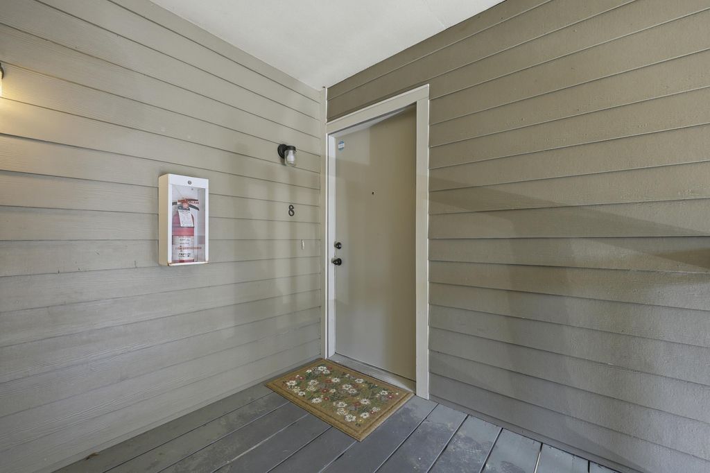 Photo of 2334 Treescape Drive #2008, Charleston, SC 29414 (MLS # 26008345)