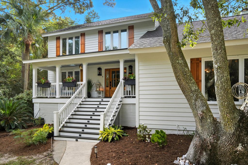 Photo of 23 Edgewater Alley, Isle of Palms, SC 29451 (MLS # 26000446)