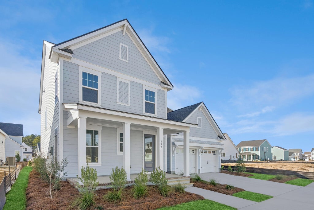 Photo of 718 Twinflower Lane, Summerville, SC 29486 (MLS # 26025742)