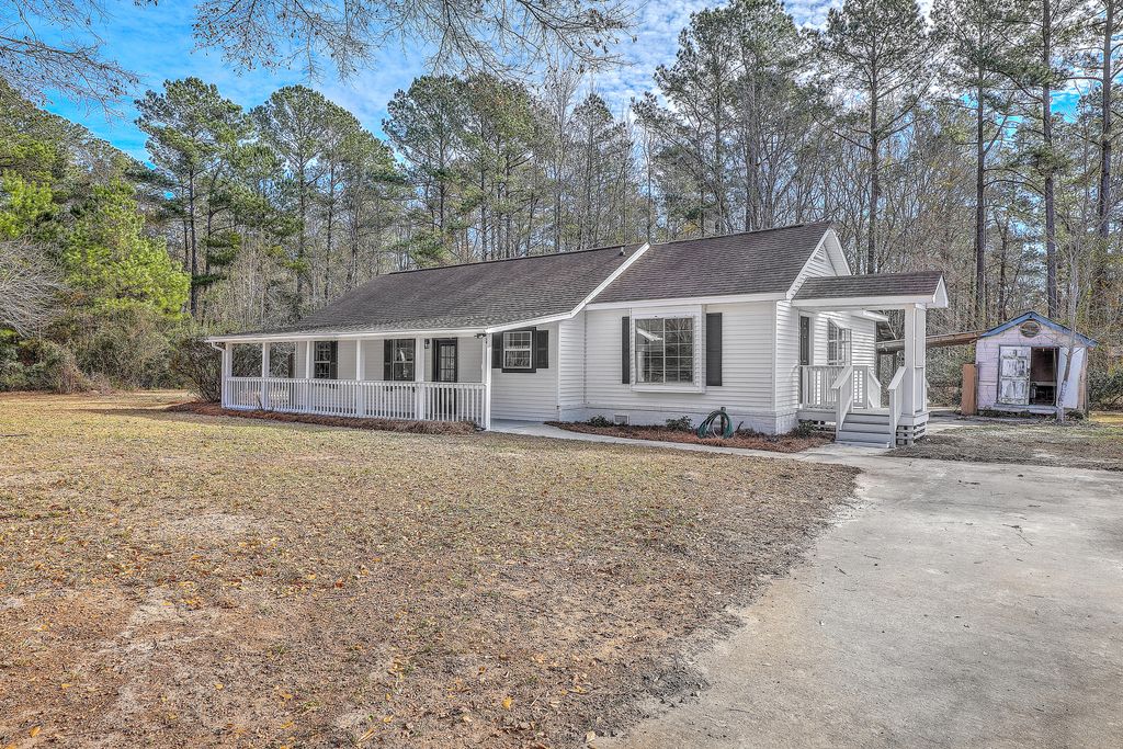 Photo of 233 Harlock Drive, Moncks Corner, SC 29461 (MLS # 26000025)