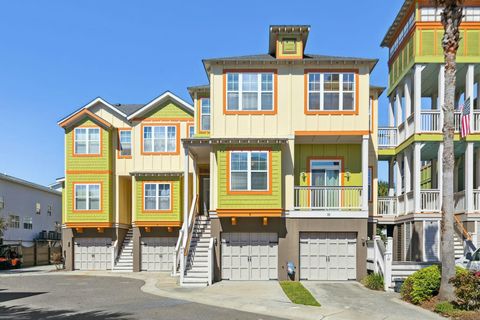 A home in Folly Beach