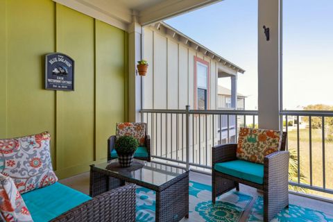 A home in Folly Beach