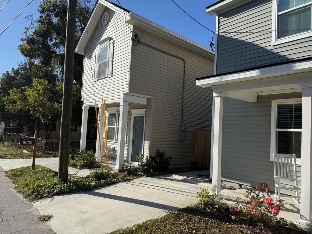 Photo of 1990 Comstock Avenue, North Charleston, SC 29405 (MLS # 25030168)