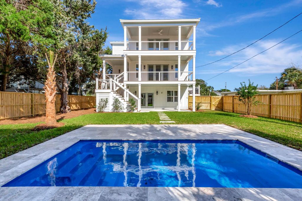 Photo of 312 Palm Boulevard, Isle of Palms, SC 29451 (MLS # 25021399)