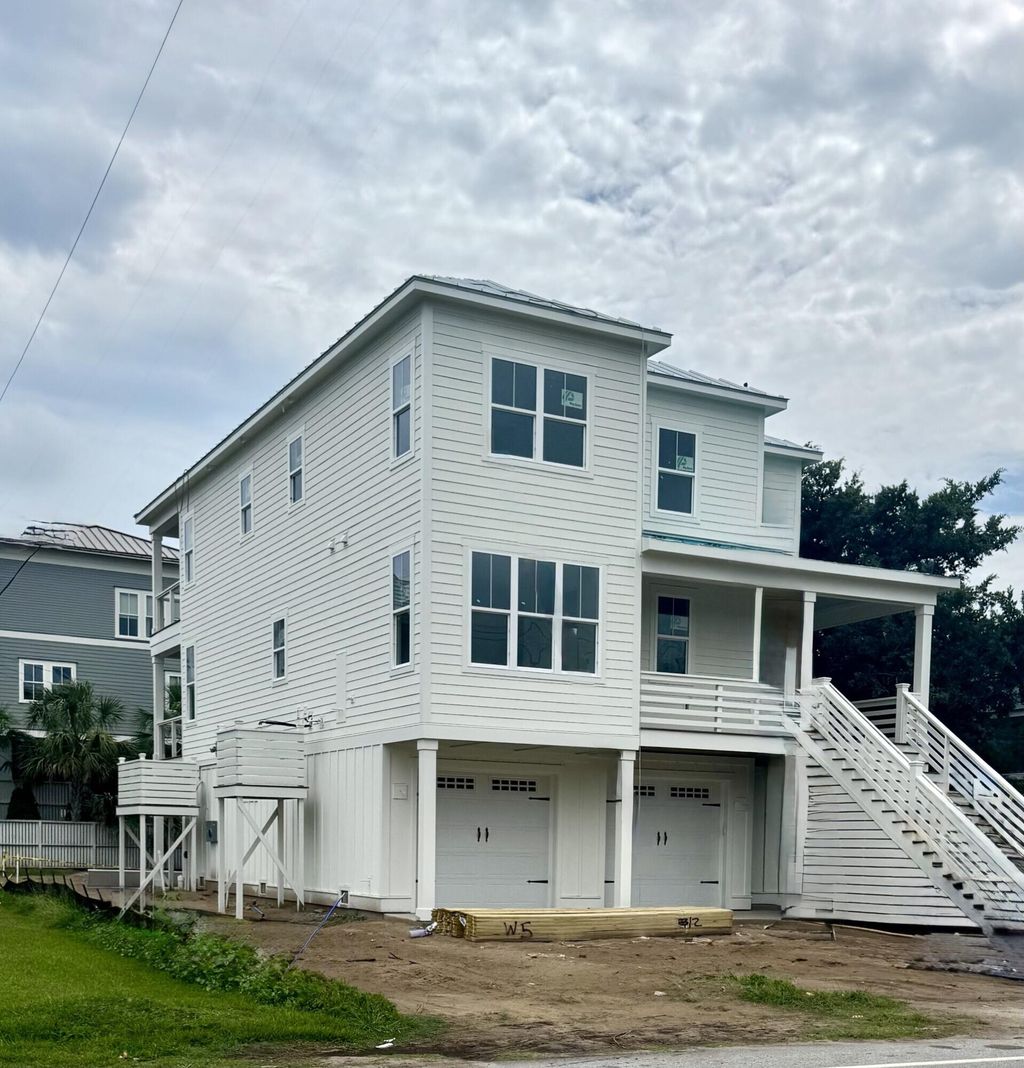 Photo of 312 Palm Boulevard, Isle of Palms, SC 29451 (MLS # 25021399)