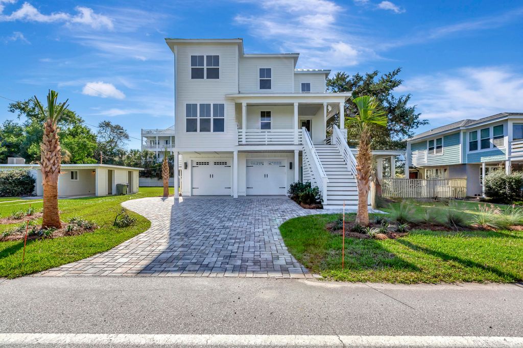 Photo of 312 Palm Boulevard, Isle of Palms, SC 29451 (MLS # 25021399)