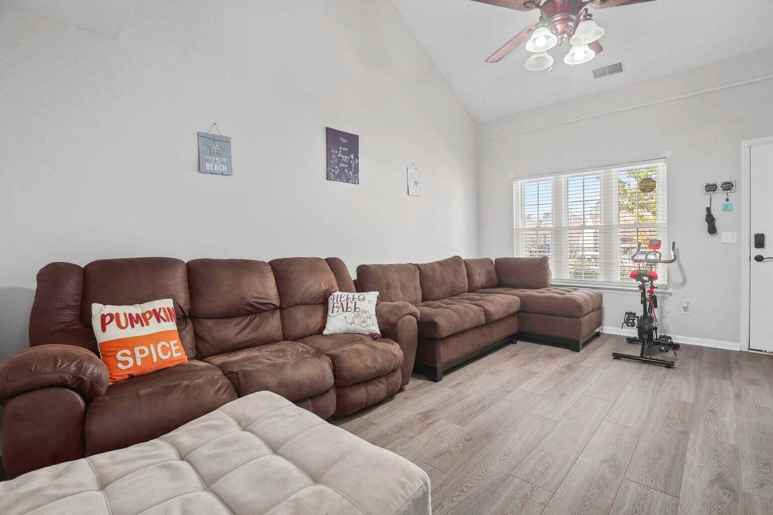 7900 Shadow Oak Drive