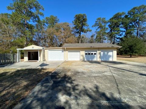 A home in Summerville