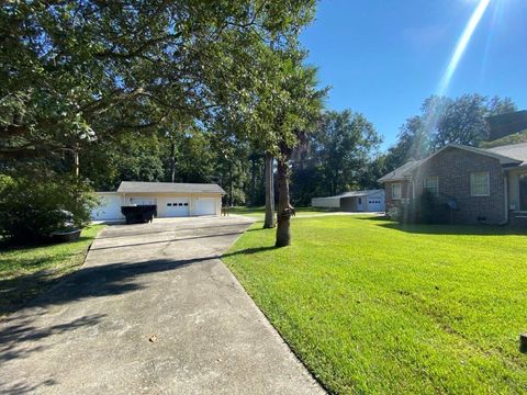 A home in Summerville