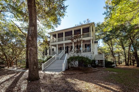 6976 Maybank Highway Wadmalaw Island SC 29487