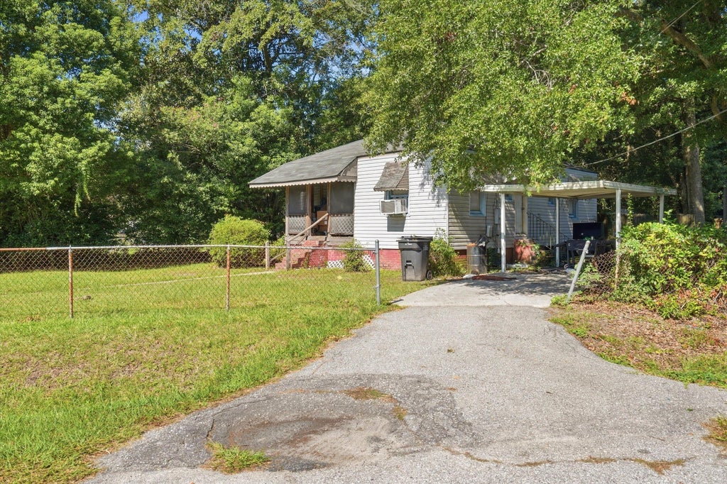 Photo of 2902 Alabama Drive, North Charleston, SC 29405 (MLS # 26026646)