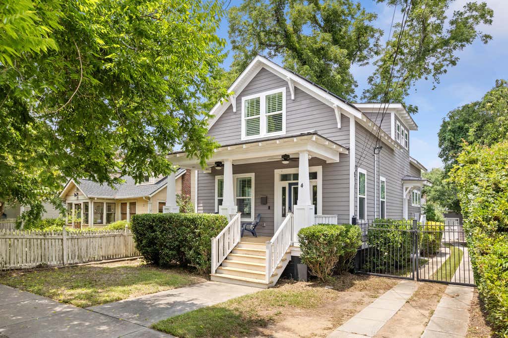 Photo of 4 Saint Margaret Street, Charleston, SC 29403 (MLS # 26017105)