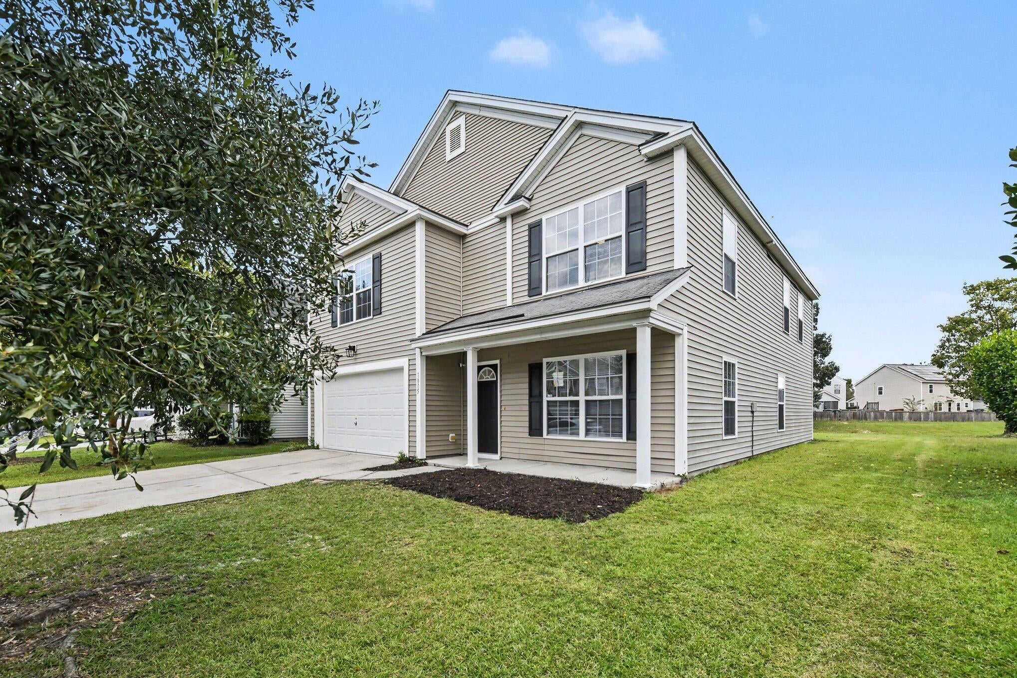 1005 Briar Rose Lane