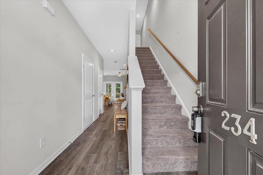 Photo of 234 Buchanan Circle, Goose Creek, SC 29445 (MLS # 26027991)