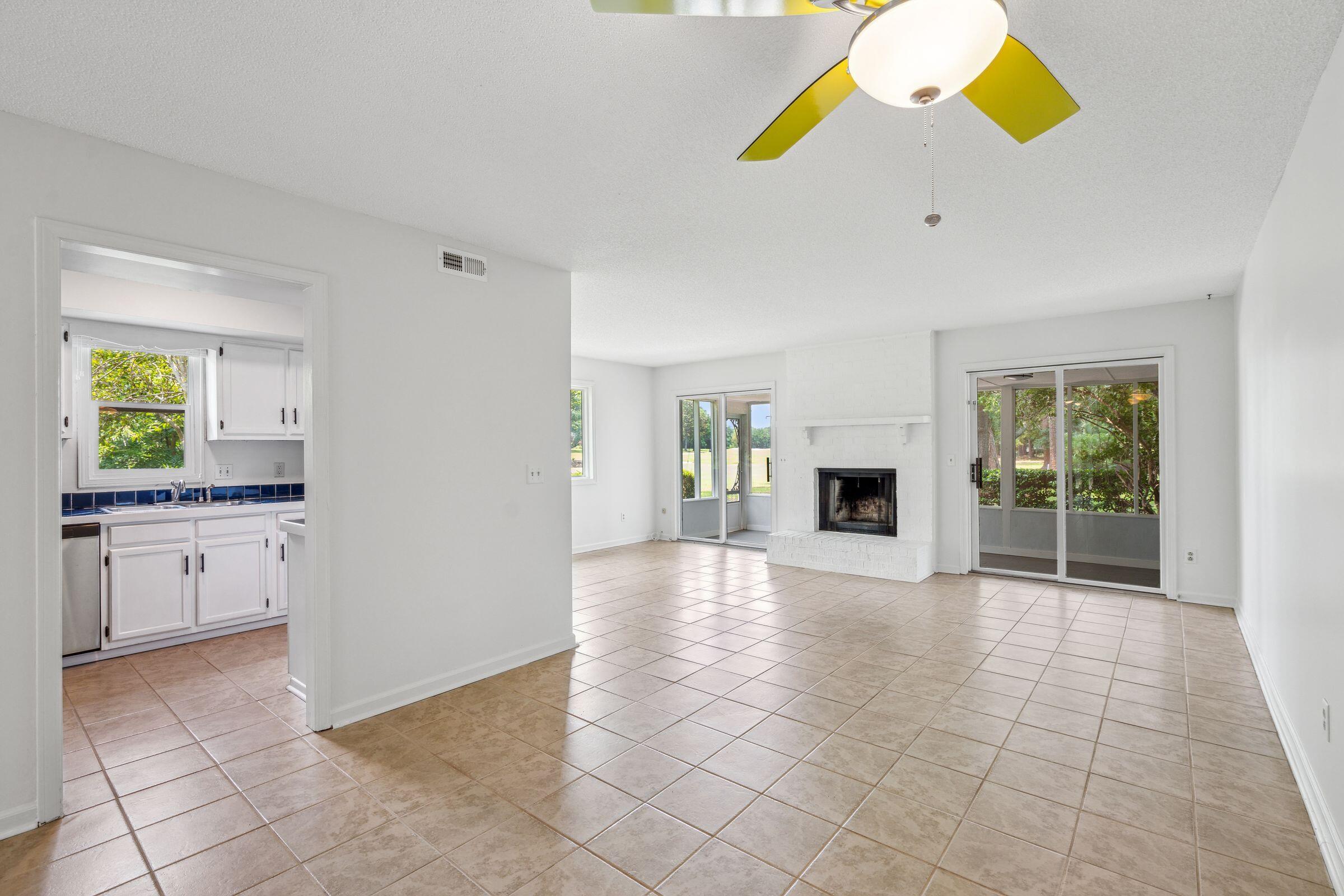 801 Ventura Place