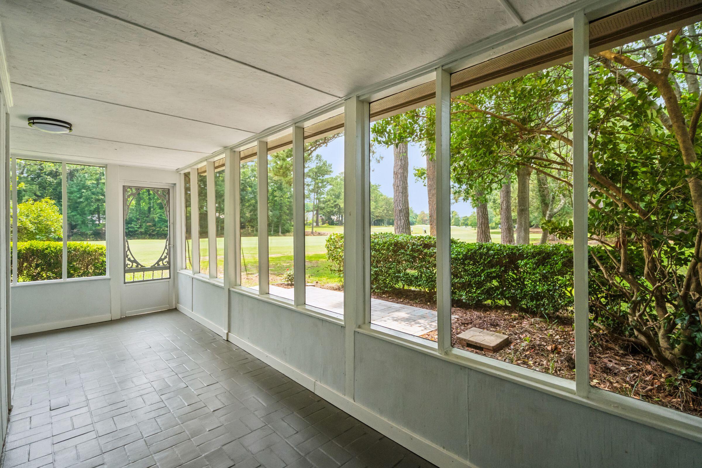 801 Ventura Place