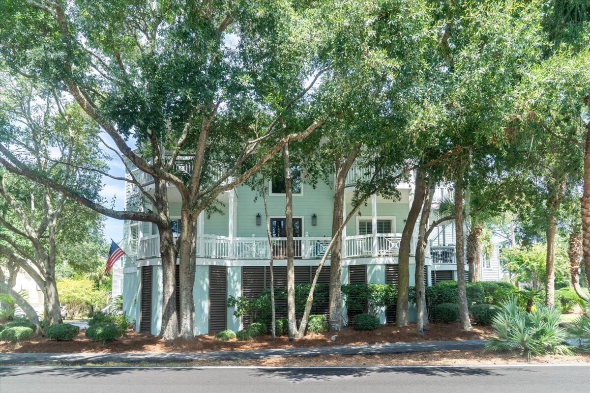 5851 Back Bay Drive