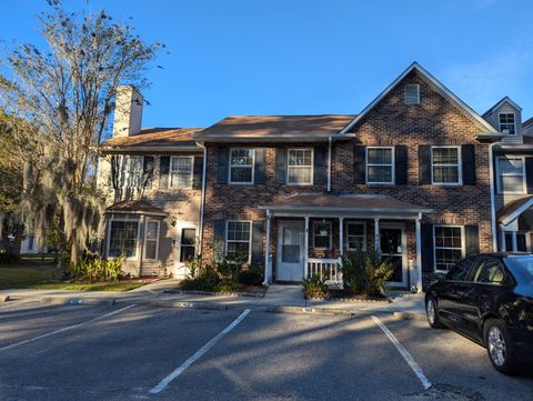 A home in Summerville