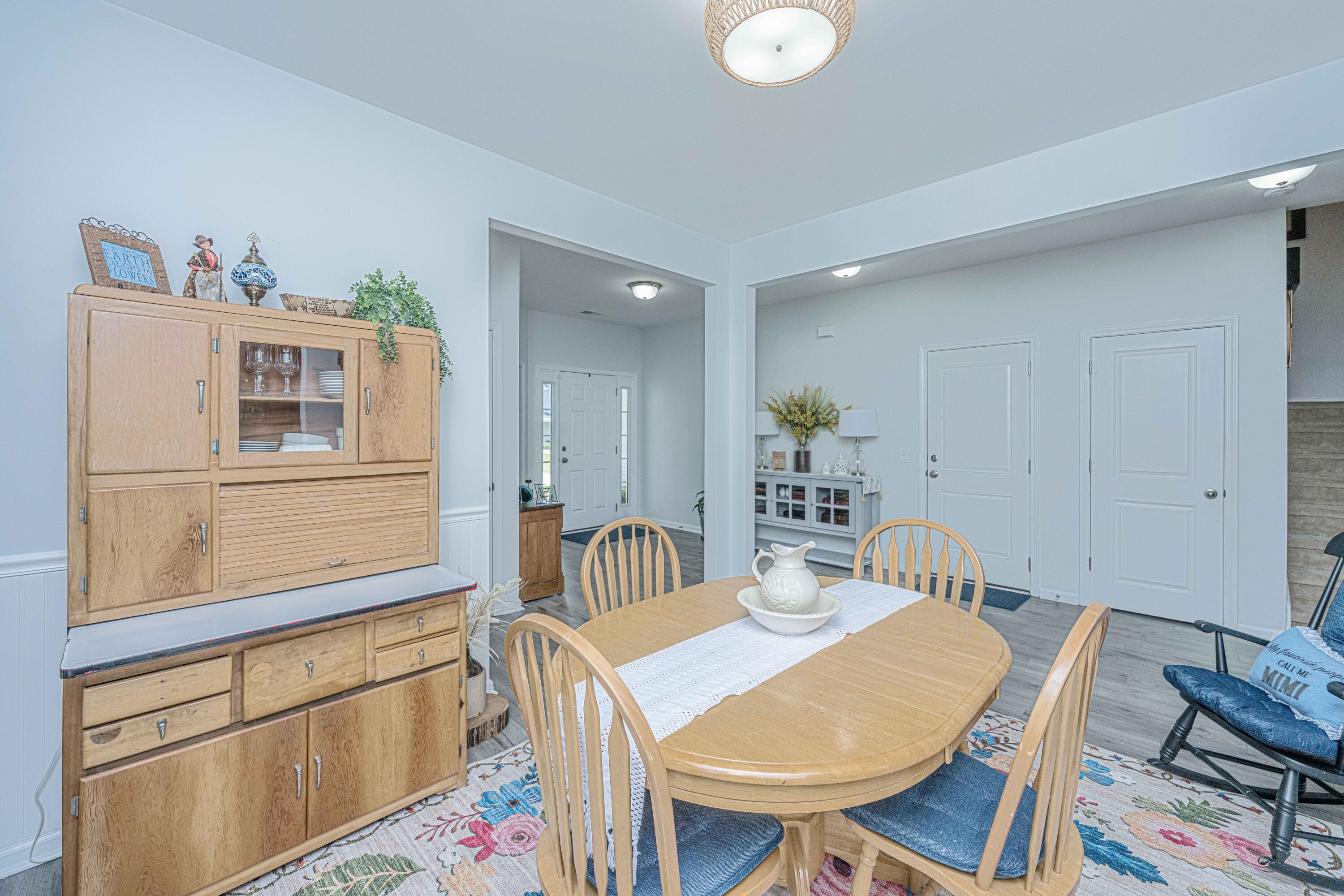 1414 Hermitage Lane